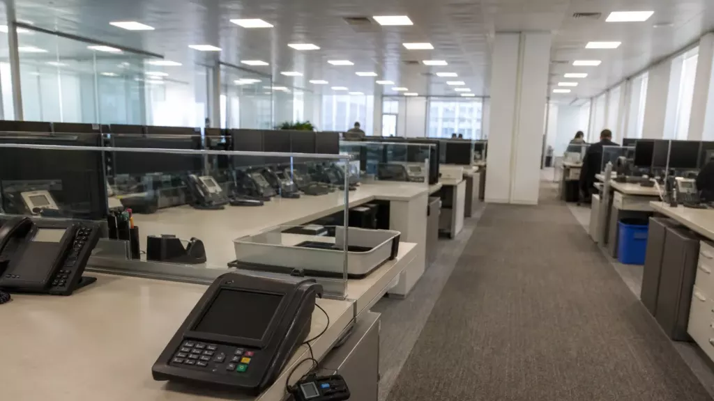 Contrôles bancaires britanniques : le cas Huawei révèle la pression chinoise