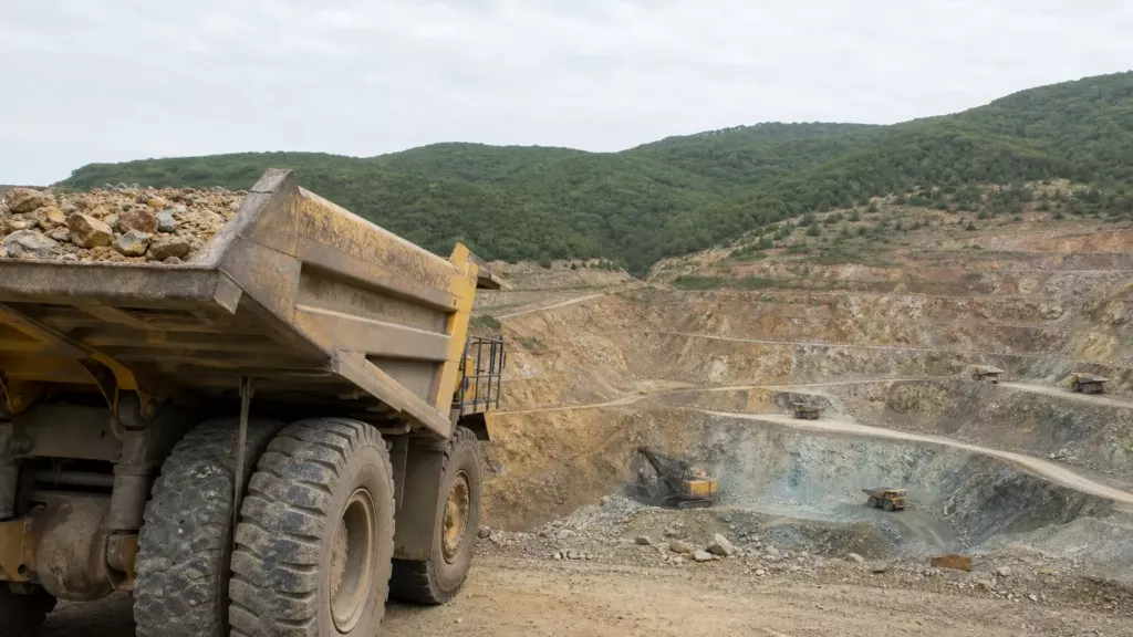 Autorisation américaine de transaction — une licence américaine ouvre la vente d’une mine arménienne liée à VTB