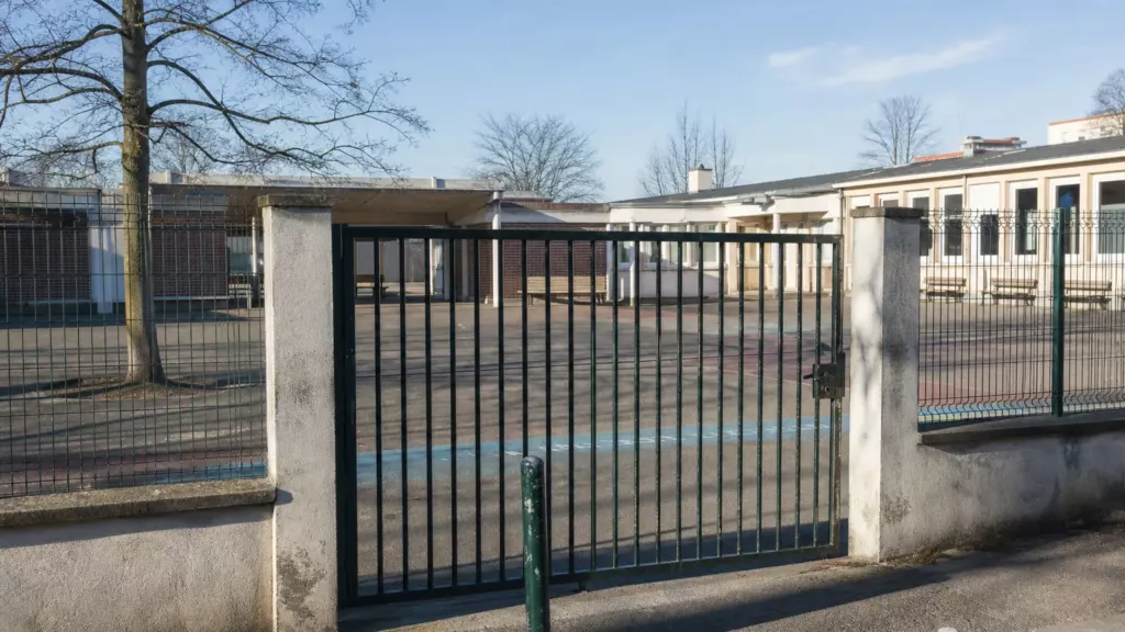 Radiation scolaire des élèves : les maires face au transfert de charge